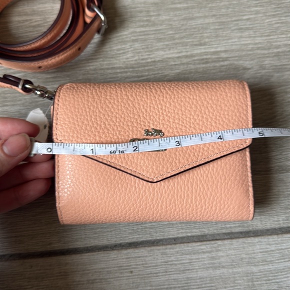 Coach Mini Envelope Wallet with Strap in Faded Blush NWT - sold out - Picture 4 of 9
